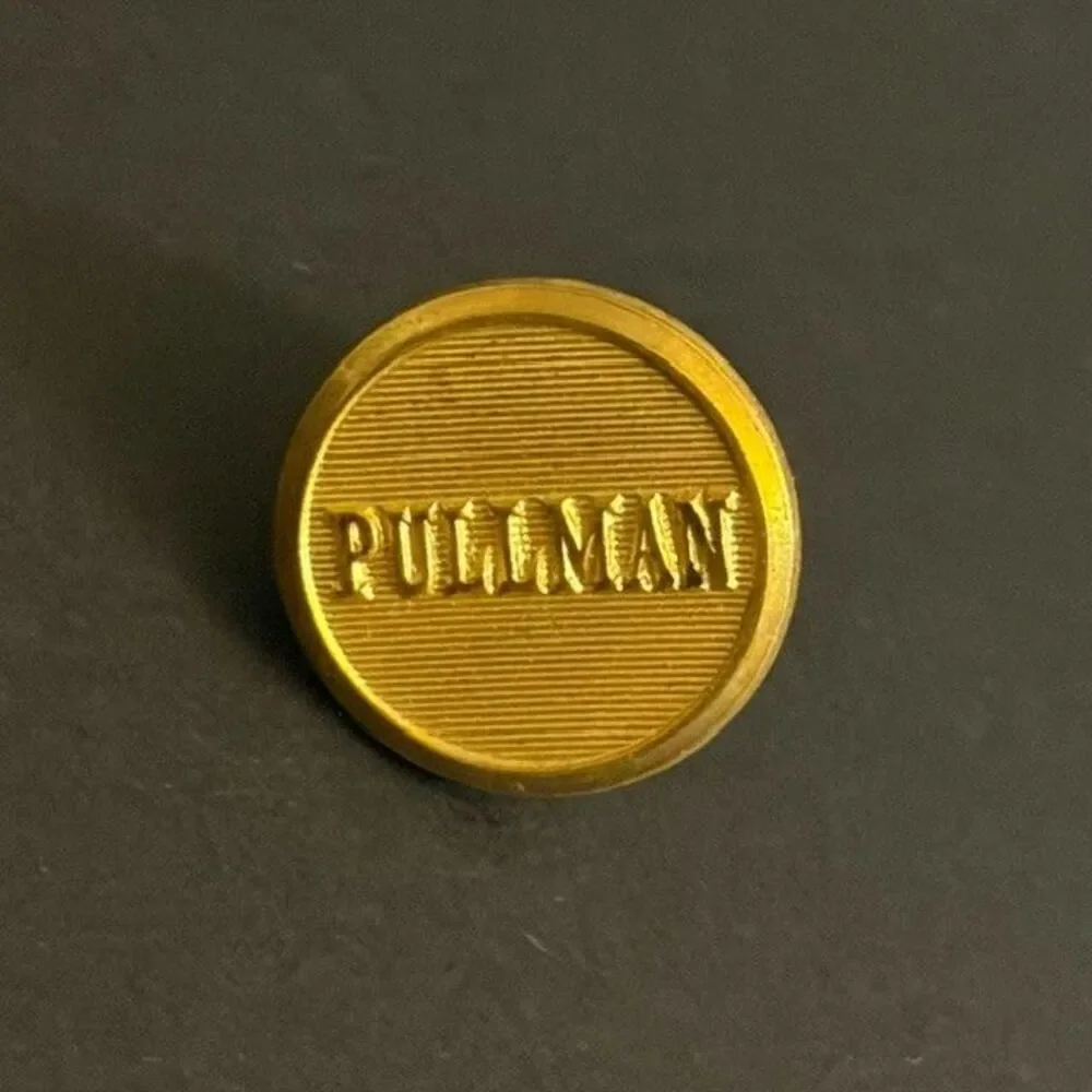 Vintage Pullman Waterbury Connecticut Train Snap Button Lapel Pin